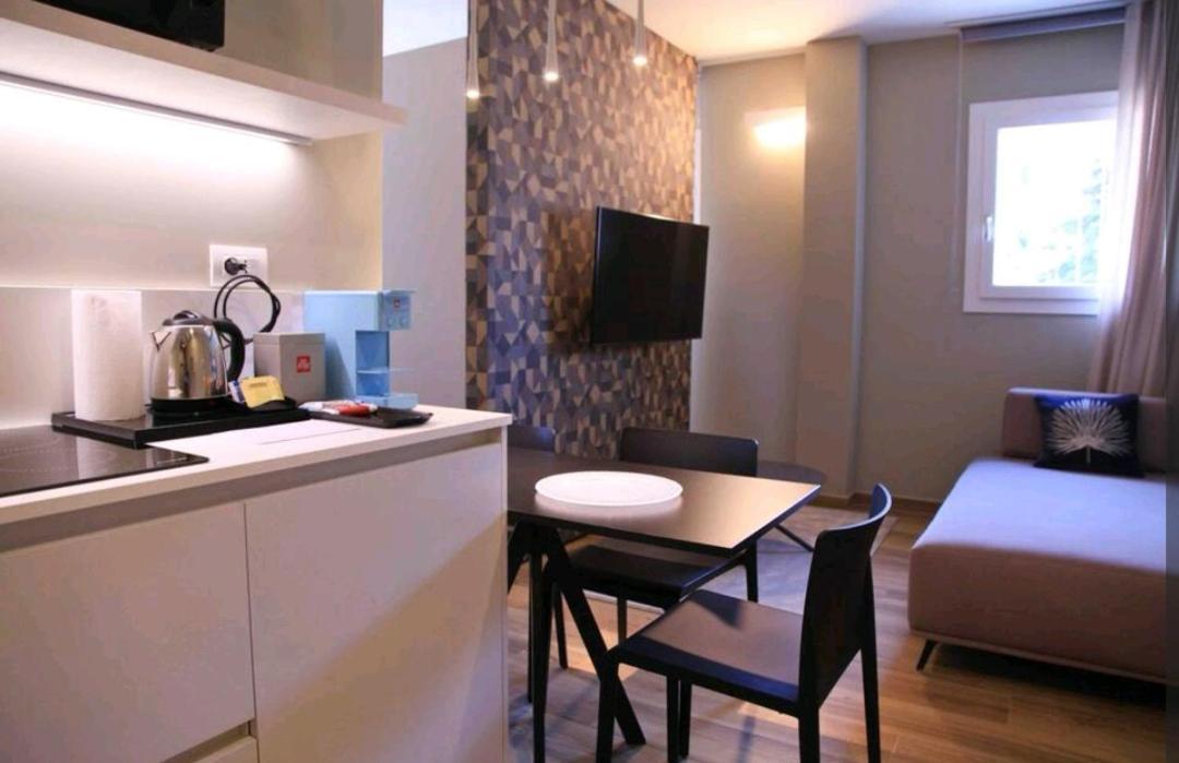A&G Suites Parma Eksteriør bilde