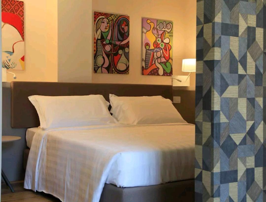 A&G Suites Parma Eksteriør bilde