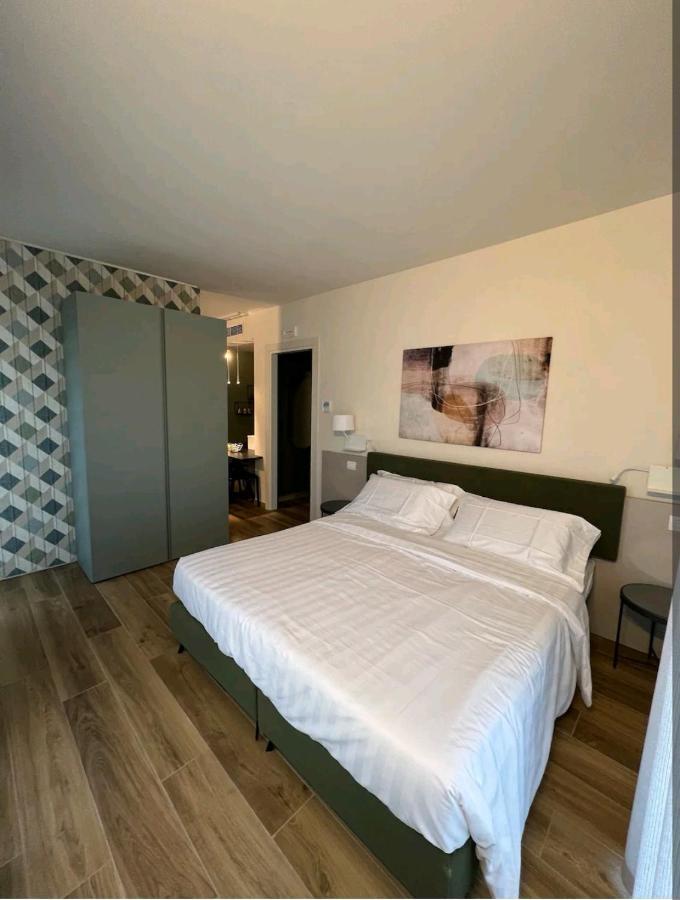 A&G Suites Parma Eksteriør bilde