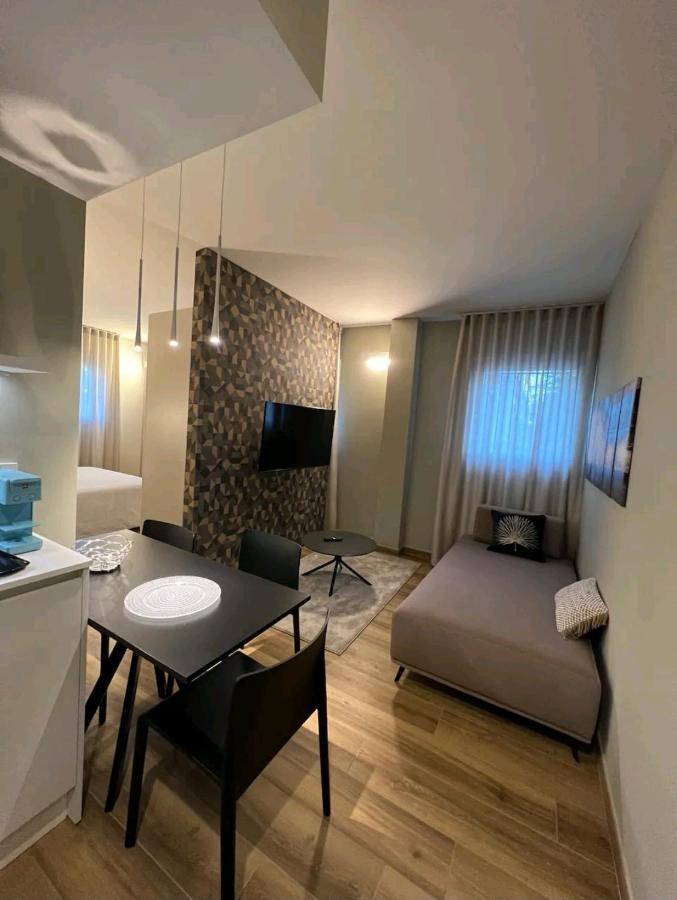 A&G Suites Parma Eksteriør bilde
